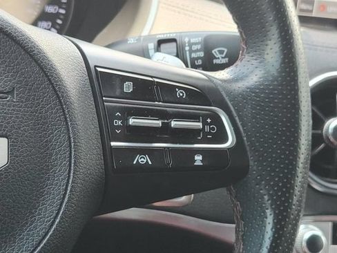 Used 2022 Kia Stinger GT-Line w/ Sun & Sound Package RWD image 29