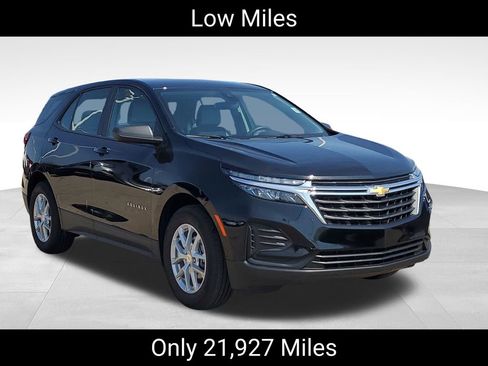 Certified 2023 Chevrolet Equinox LS image 2