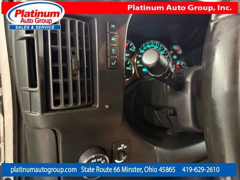 Used 2016 Chevrolet Express 3500 Extended RWD image 21