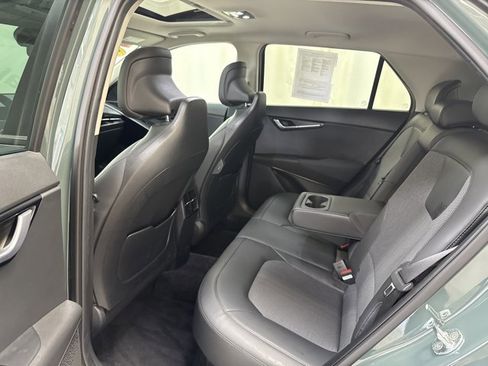 Certified 2023 Kia Niro EX Touring image 13