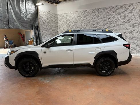 Used 2024 Subaru Outback Wilderness image 4