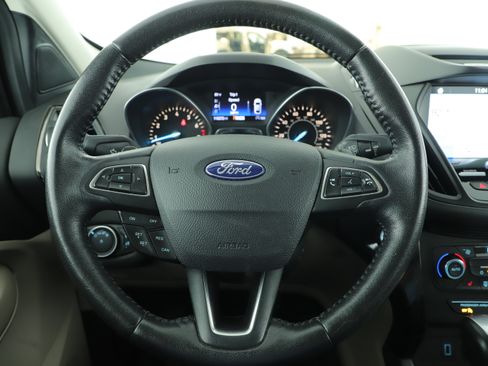 Used 2017 Ford Escape Titanium FWD image 10