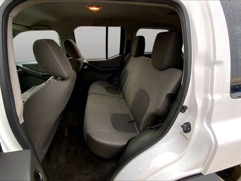 Used 2012 Nissan Xterra S RWD image 18