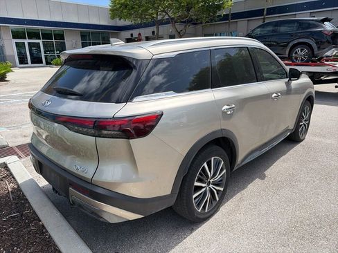 Used 2024 INFINITI QX60 Sensory AWD/4WD image 3