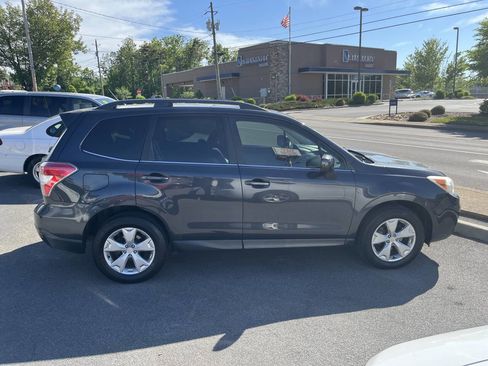 Used 2015 Subaru Forester 2.5i Limited w/ Popular Package #2 AWD/4WD image 4