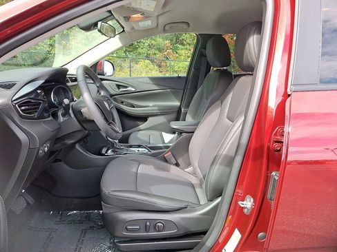 Used 2023 Buick Encore GX Select image 14
