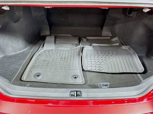 Used 2025 Toyota Camry SE FWD image 27