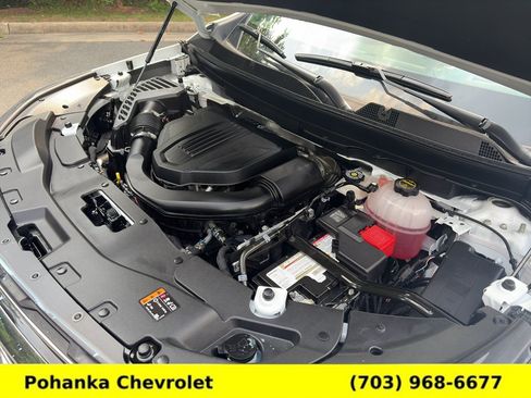 Certified 2025 Chevrolet Traverse LT w/ Driver Confidence Package AWD/4WD image 33