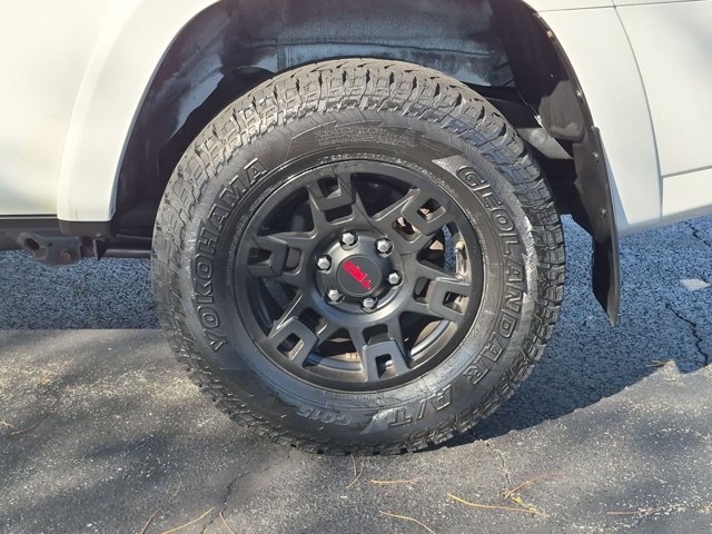 Used 2014 Toyota 4Runner Trail Premium AWD/4WD image 8