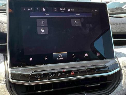 Certified 2022 Jeep Compass Latitude w/ Convenience Group image 32