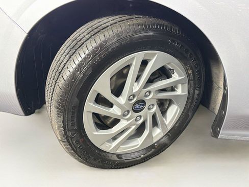 Used 2024 Subaru Impreza 2.0i AWD/4WD image 35