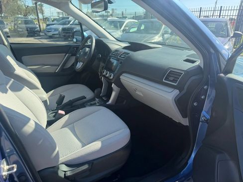 Used 2018 Subaru Forester 2.5i Premium AWD/4WD image 10
