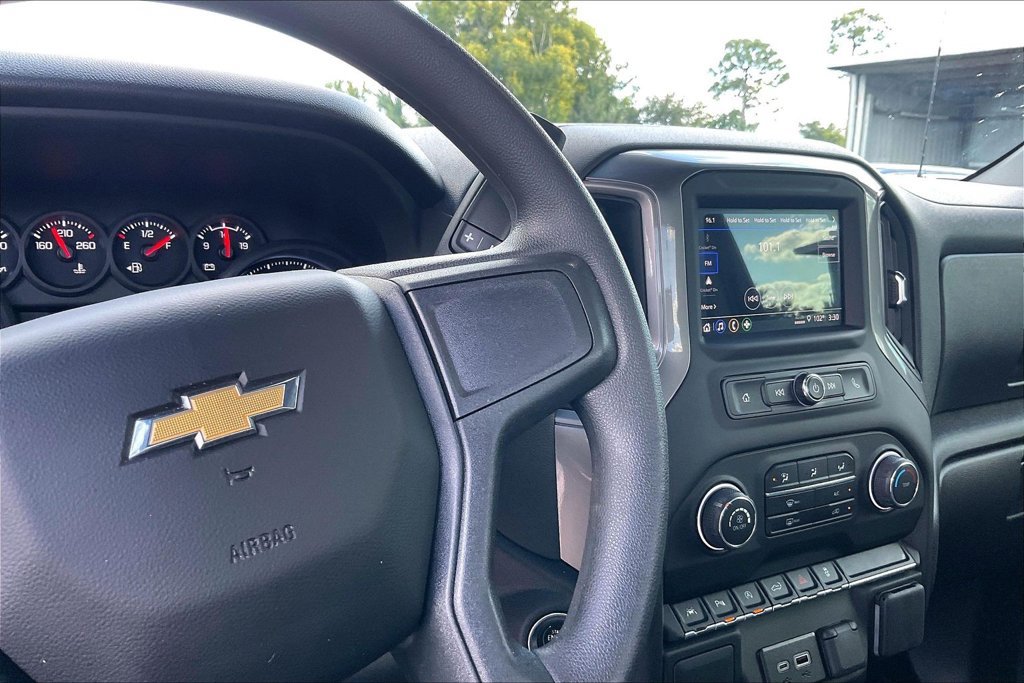 Used 2025 Chevrolet Silverado 1500 W/T w/ WT Safety Package AWD/4WD image 8