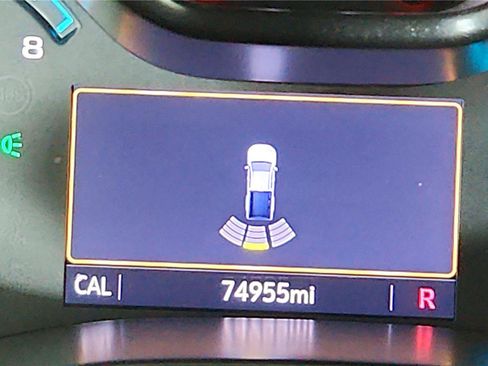 Used 2021 Chevrolet Colorado Z71 AWD/4WD image 29
