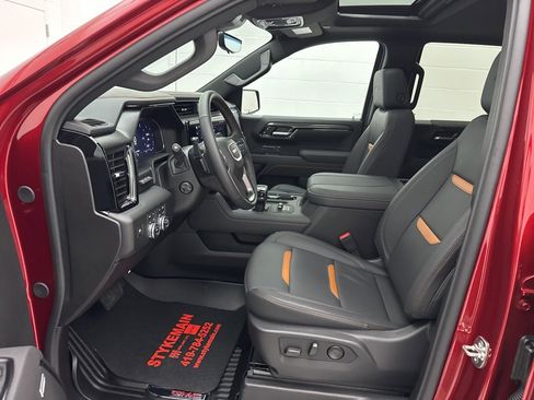 Used 2026 GMC Sierra 1500 AT4 w/ AT4 Premium Package image 30