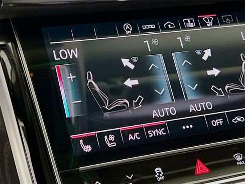 Used 2022 Audi A8 L 3.0T w/ Executive Package image 22