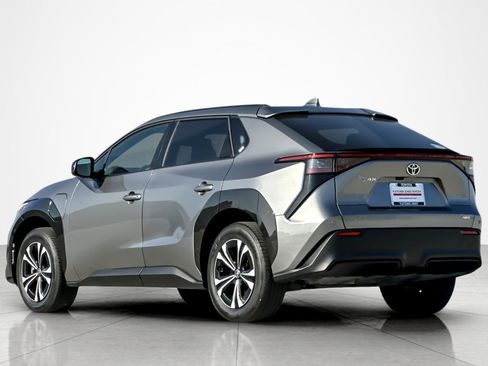 Certified 2023 Toyota bZ4X AWD image 3