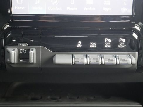 Used 2025 RAM 2500 Big Horn image 23