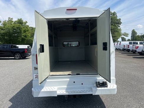 Used 2023 Ford F250 XL RWD image 24