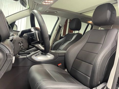 Used 2026 Mercedes-Benz GLS 450 4MATIC image 22