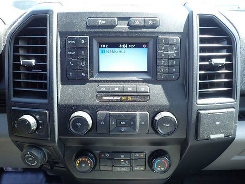 Used 2019 Ford F150 XL w/ Equipment Group 101A Mid AWD/4WD image 15