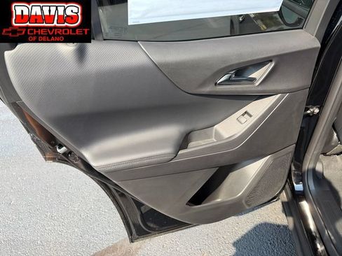 New 2027 Chevrolet Equinox LT w/ Convenience Package II AWD/4WD image 14