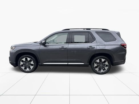 New 2026 Honda Pilot Touring image 5