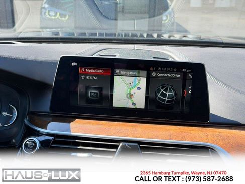 Used 2018 BMW 530i xDrive w/ M Sport Package image 26