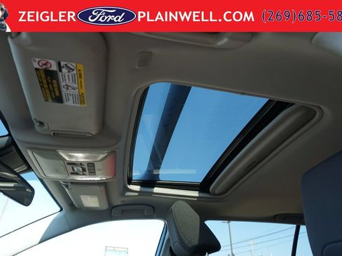 Used 2024 Toyota RAV4 XLE w/ Convenience Package AWD/4WD image 18