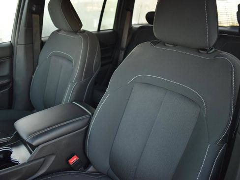 Used 2024 Jeep Grand Cherokee Laredo w/ Trailer Tow Package image 25