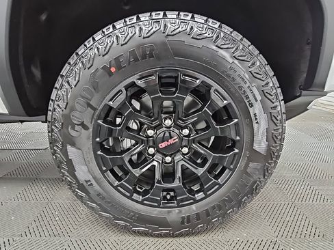 New 2026 GMC Canyon Elevation image 44