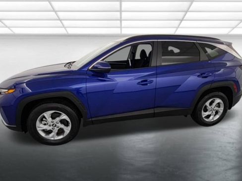 Used 2023 Hyundai Tucson SEL w/ Cargo Package AWD/4WD image 3