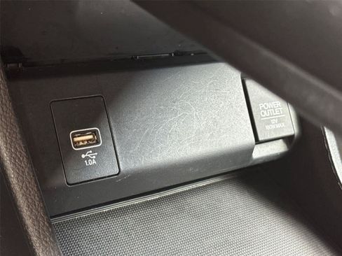 Used 2019 Honda HR-V LX image 23