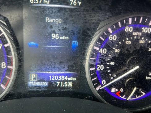 Used 2015 INFINITI Q50 Premium w/ Navigation Package AWD/4WD image 16