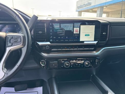 Used 2025 Chevrolet Silverado 2500 LT w/ Safety Package image 22