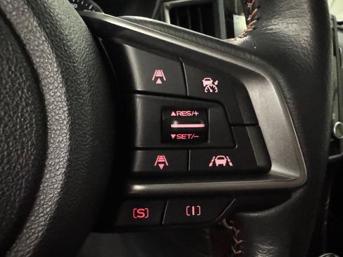 Used 2020 Subaru Crosstrek 2.0i Limited w/ Moonroof Package w/Navigation AWD/4WD image 14