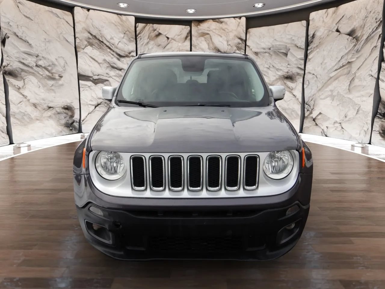 Used 2016 Jeep Renegade Limited AWD/4WD image 3