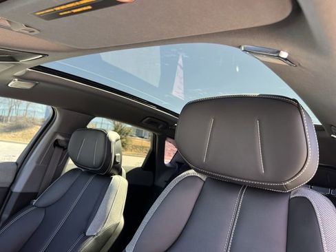 New 2026 Cadillac Optiq Sport 1 image 9