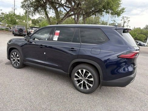 New 2026 Toyota Grand Highlander AWD Hybrid image 4