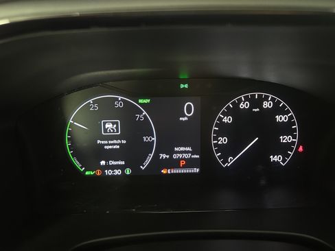 Used 2024 Honda CR-V Sport image 17