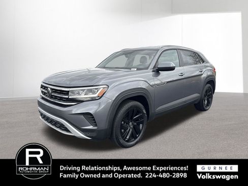 Used 2023 Volkswagen Atlas Cross Sport SE w/ Black Wheel Package AWD/4WD image 5