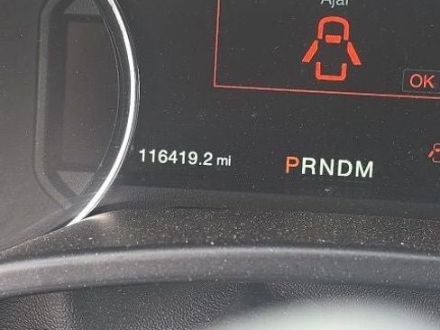 Used 2019 Ford F150 Lariat w/ FX4 Off-Road Package AWD/4WD image 11