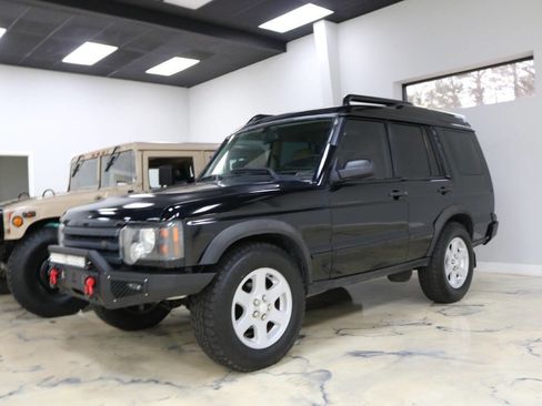 Used 2004 Land Rover Discovery HSE image 3