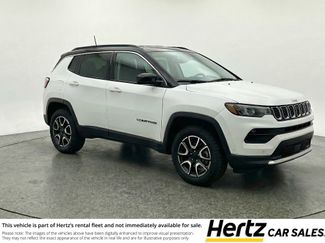 Used 2025 Jeep Compass Trailhawk AWD/4WD video 1
