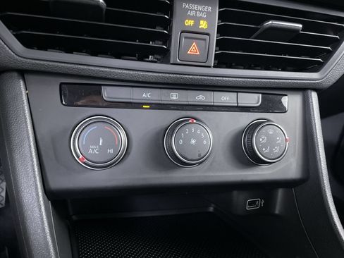 Used 2019 Volkswagen Jetta S w/ Driver Assistance Package FWD image 16