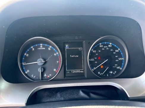 Used 2017 Toyota RAV4 LE w/ Carpet Mat Package FWD image 14