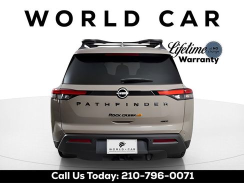 Used 2024 Nissan Pathfinder Rock Creek image 6