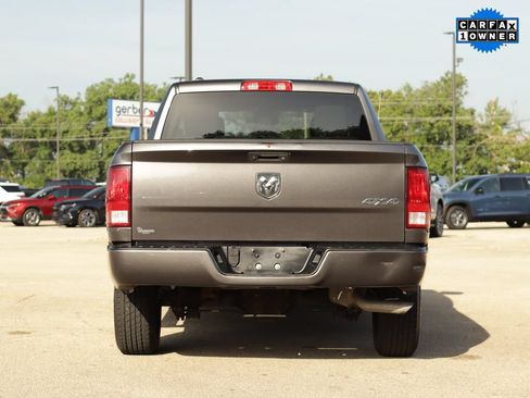 Used 2018 RAM 1500 Express AWD/4WD image 6