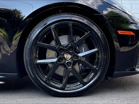New 2025 Porsche Panamera 4 image 13