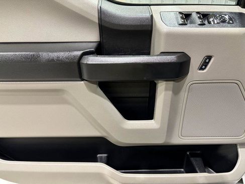 Used 2021 Ford F250 XL w/ Power Equipment Group image 16